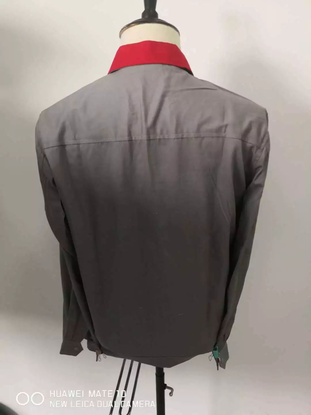 工作服背面 工作服背面
