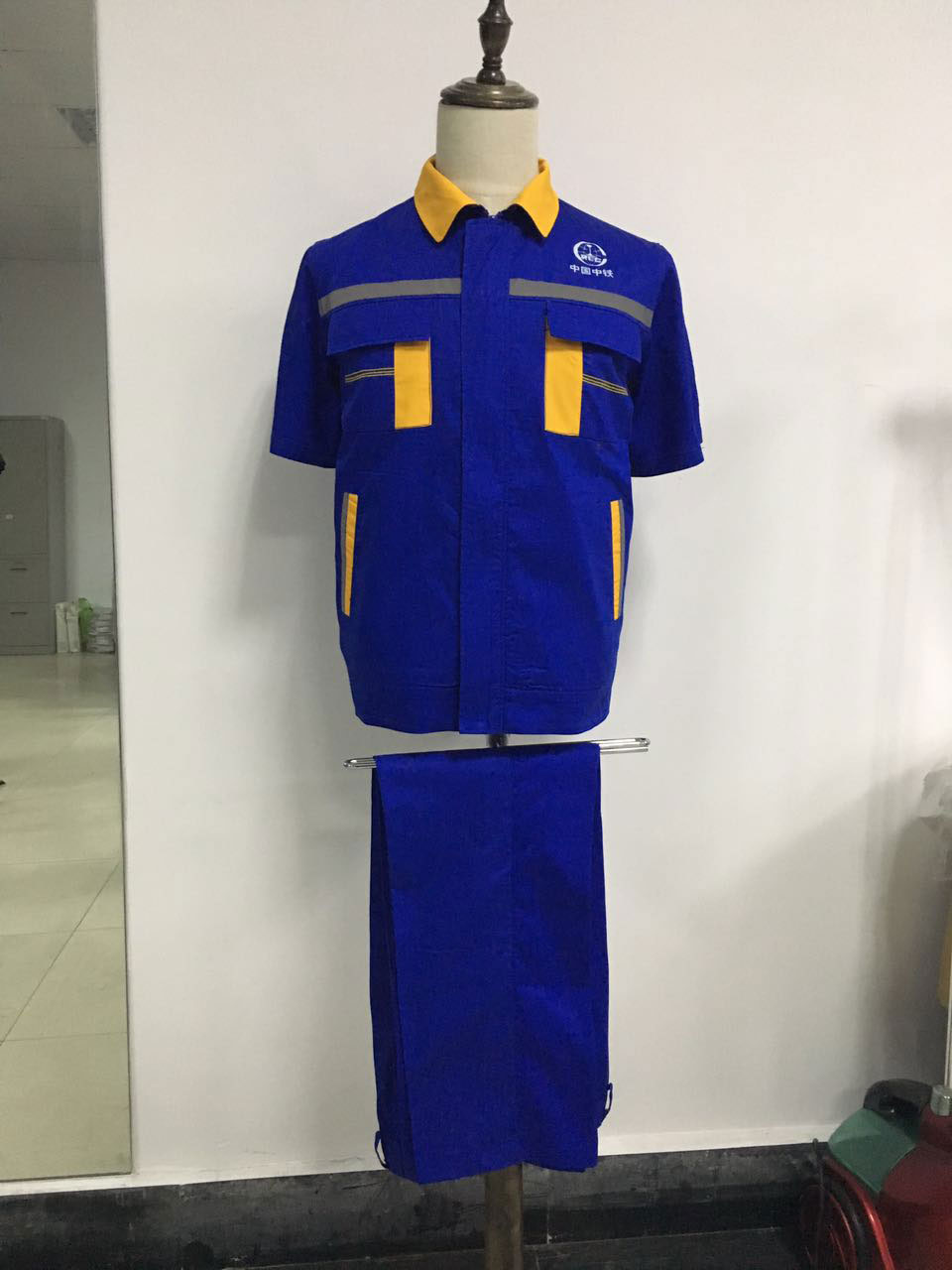 夏季工作服定做图片 夏季工作服定做图片