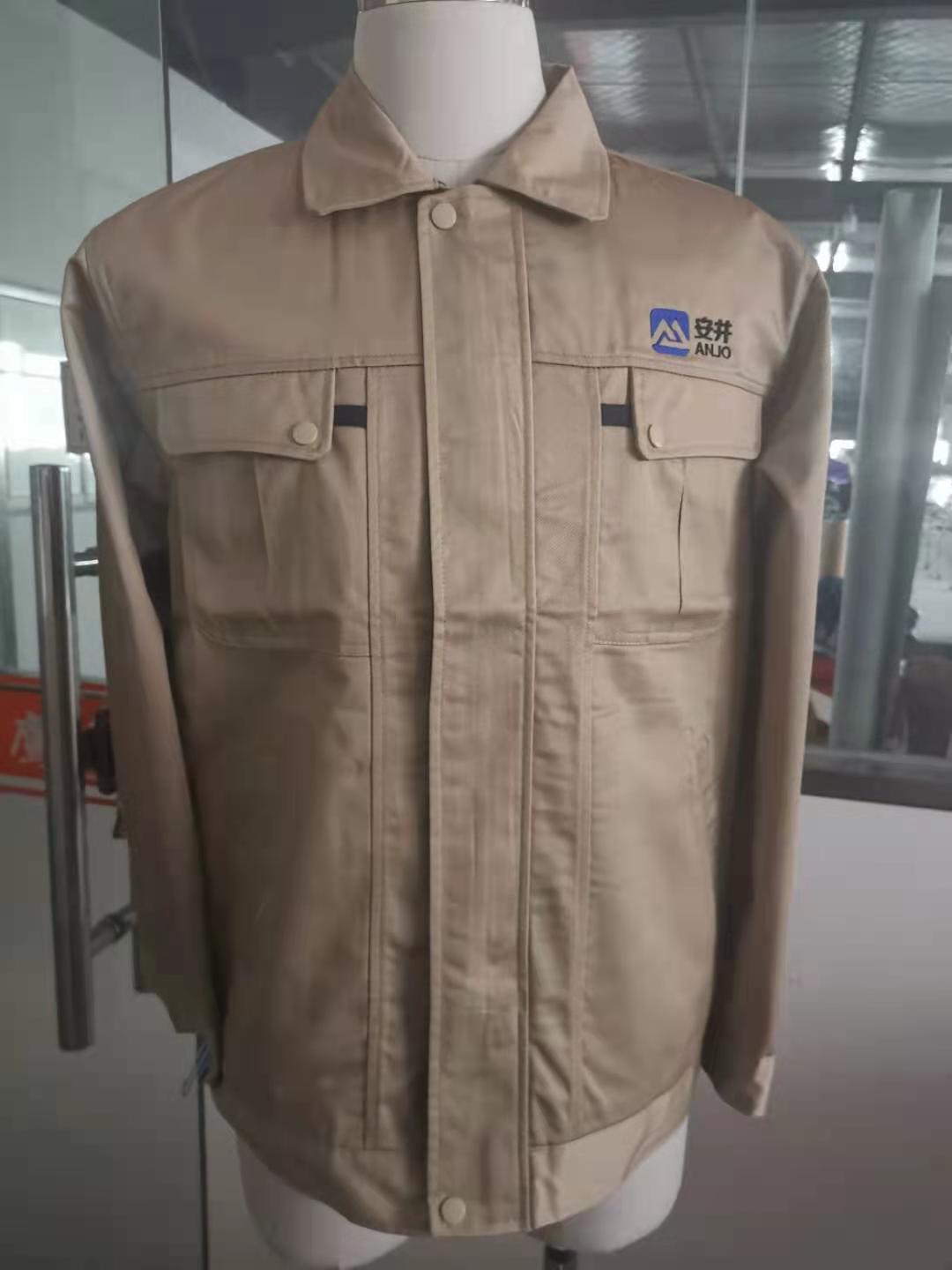 5-210415164931A4.jpg 安井自动化工作服样衣(图1)